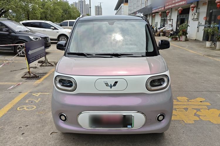 Used Wuling Hongguang MINIEV 2024 3rd Generation 215km Advanced Version Exterior 1