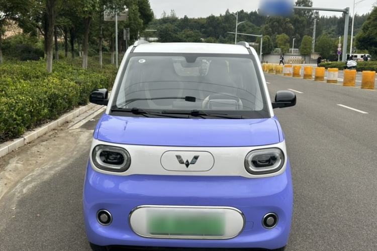 Used Wuling Hongguang MINIEV 2024 3rd Generation 215km Advanced Version Exterior 1
