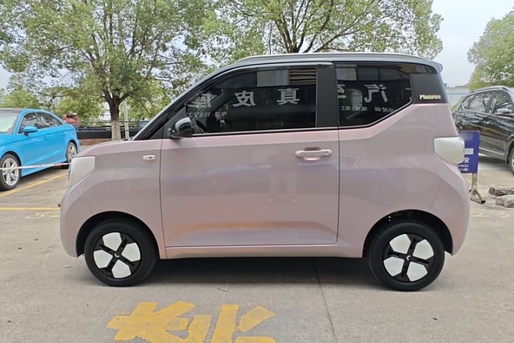Used Wuling Hongguang MINIEV 2024 3rd Generation 215km Advanced Version Exterior 3