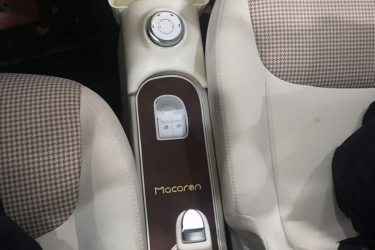 Used Wuling Hongguang MINIEV 2024 3rd Generation 215km Advanced Version Gear Lever