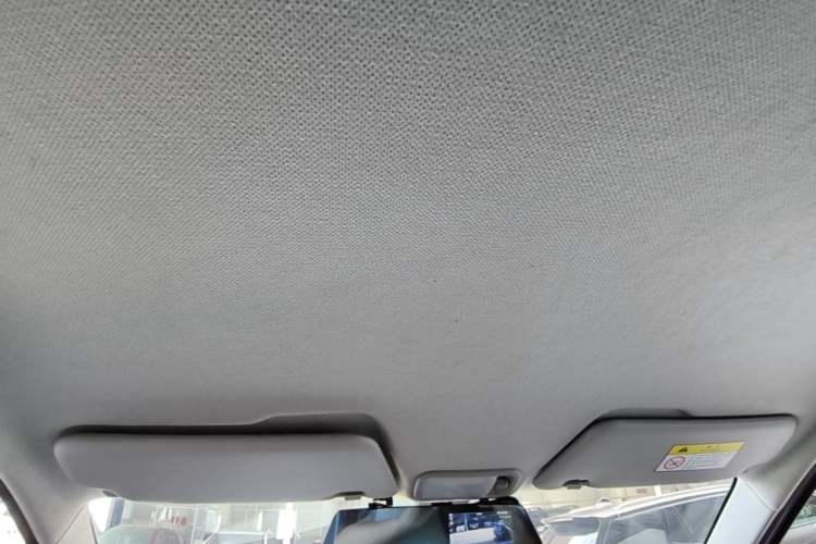 Used Wuling Hongguang MINIEV 2024 3rd Generation 215km Advanced Version Headliner