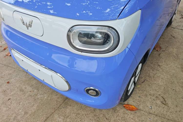 Used Wuling Hongguang MINIEV 2024 3rd Generation 215km Advanced Version Left Front Headlight