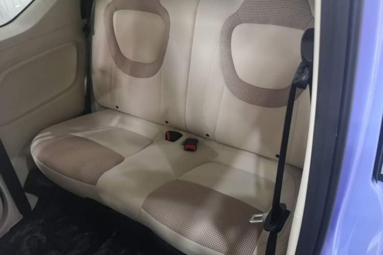 Used Wuling Hongguang MINIEV 2024 3rd Generation 215km Advanced Version Left Rear Seat