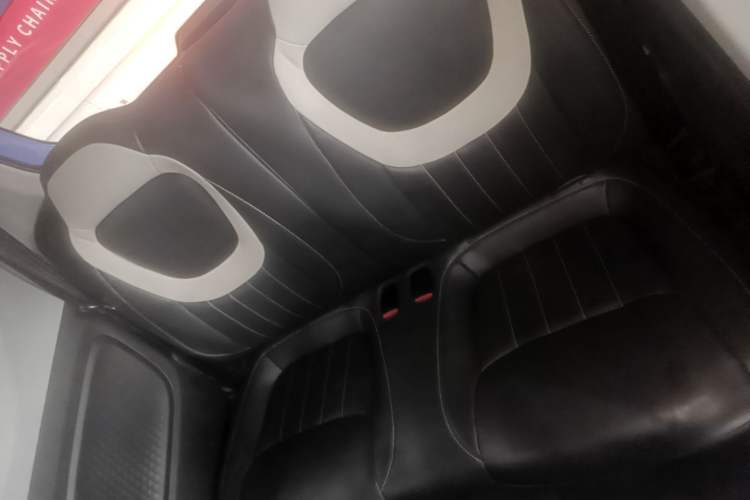 Used Wuling Hongguang MINIEV 2024 3rd Generation 215km Advanced Version Left Rear Seat