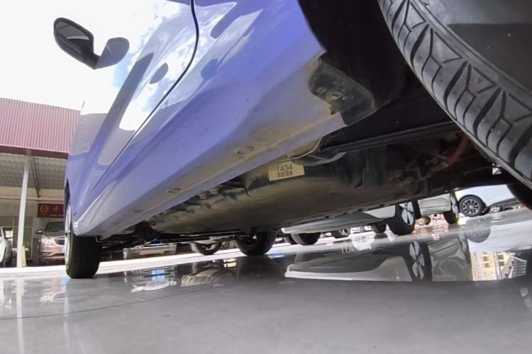 Used Wuling Hongguang MINIEV 2024 3rd Generation 215km Advanced Version Left Side Sill