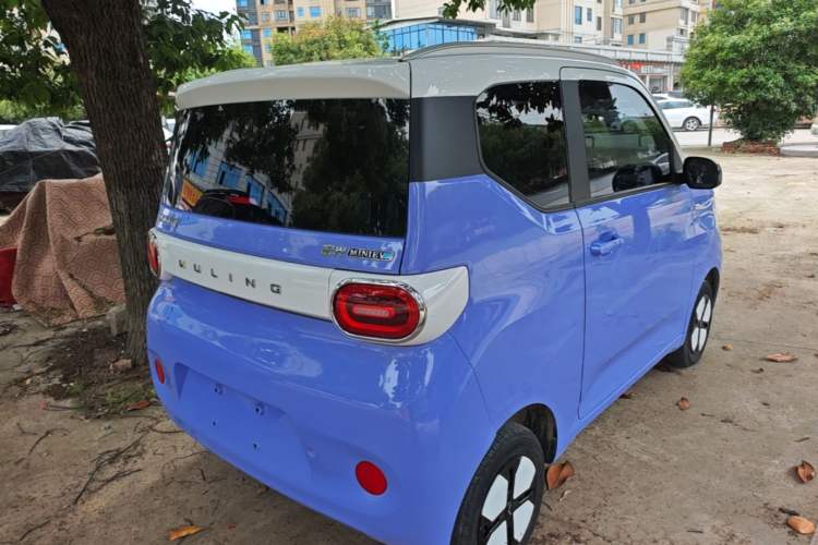 Used Wuling Hongguang MINIEV 2024 3rd Generation 215km Advanced Version Rear Right 45 Deg