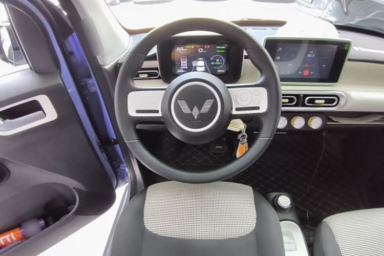 Used Wuling Hongguang MINIEV 2024 3rd Generation 215km Advanced Version Steering Wheel
