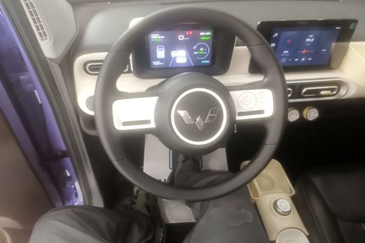 Used Wuling Hongguang MINIEV 2024 3rd Generation 215km Advanced Version Steering Wheel