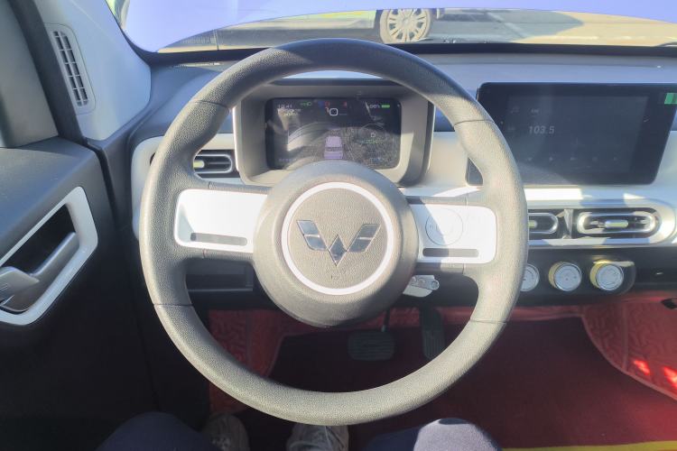 Used Wuling Hongguang MINIEV 2024 3rd Generation 215km Advanced Version Steering Wheel