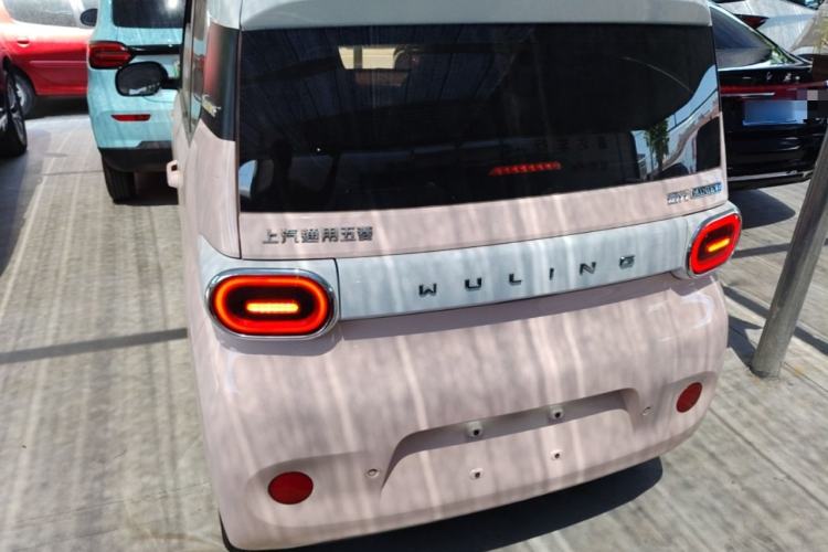 Used Wuling Hongguang MINIEV 2024 3rd Generation 170 km Rear