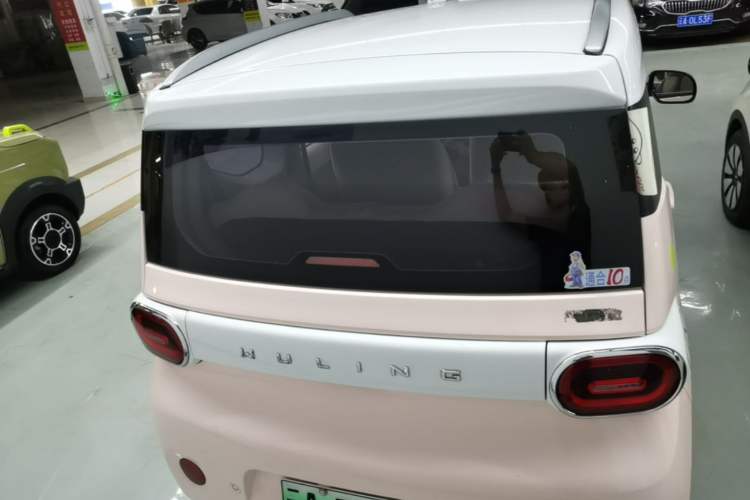 Used Wuling Hongguang MINIEV 2024 3rd Generation 215km Advanced Version Rear
