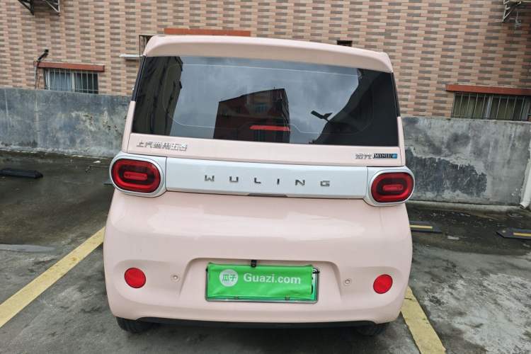 Used Wuling Hongguang MINIEV 2024 3rd Generation 215km Youth Edition Rear