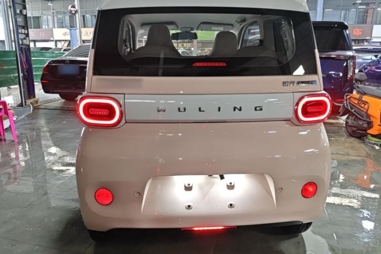 Used Wuling Hongguang MINIEV 2024 3rd Generation 215km Advanced Version Rear