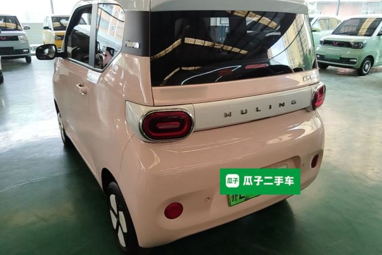 Used Wuling Hongguang MINIEV 2024 3rd Generation 215km Youth Edition Rear Left 45 Deg