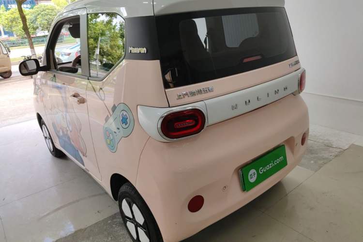 Used Wuling Hongguang MINIEV 2024 3rd Generation 215km Youth Edition Rear Left 45 Deg