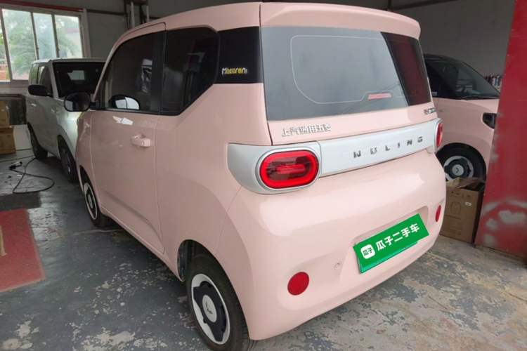Used Wuling Hongguang MINIEV 2024 3rd Generation 215km Youth Edition Rear Left 45 Deg