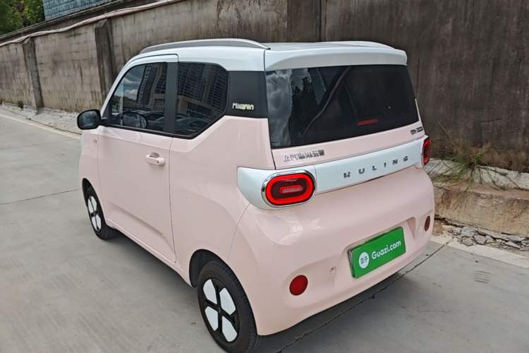 Used Wuling Hongguang MINIEV 2024 3rd Generation 215km Advanced Version Rear Left 45 Deg
