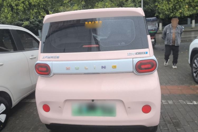 Used Wuling Hongguang MINIEV 2024 3rd Generation 215km Youth Edition Rear