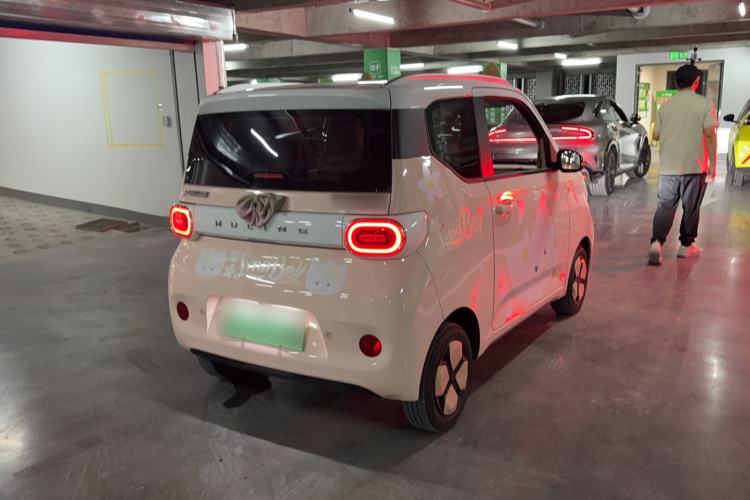 Used Wuling Hongguang MINIEV 2024 3rd Generation 170 km Rear Right 45 Deg