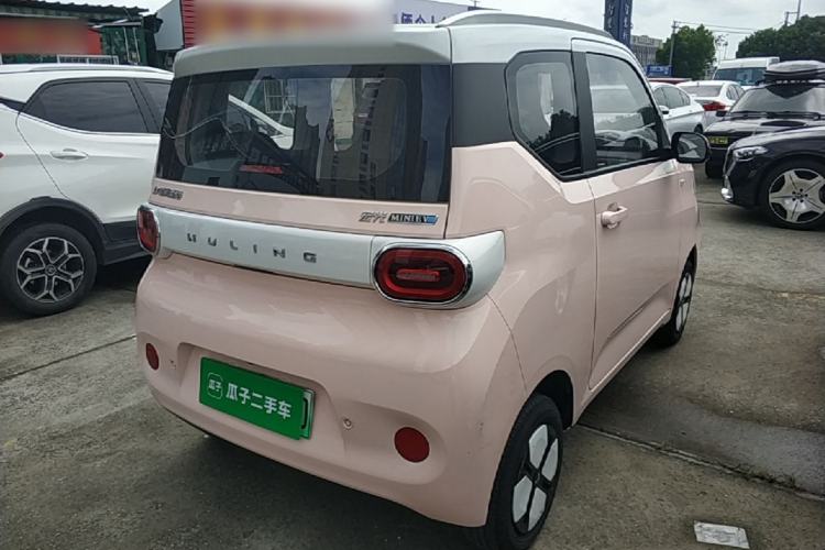 Used Wuling Hongguang MINIEV 2024 3rd Generation 215km Advanced Version Rear Right 45 Deg