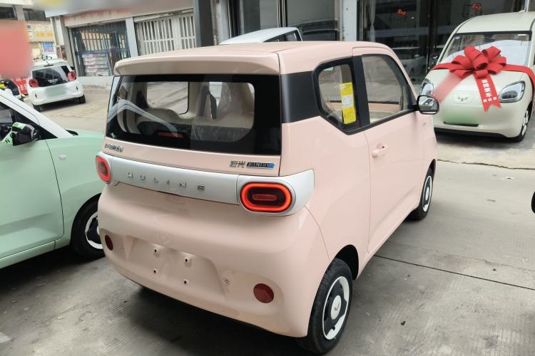 Used Wuling Hongguang MINIEV 2024 3rd Generation 215km Youth Edition Rear Right 45 Deg