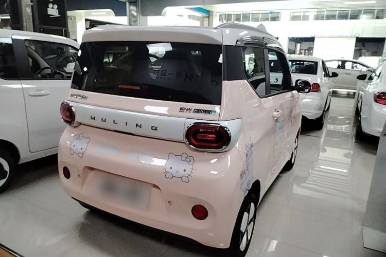 Used Wuling Hongguang MINIEV 2024 3rd Generation 215km Advanced Version Rear Right 45 Deg