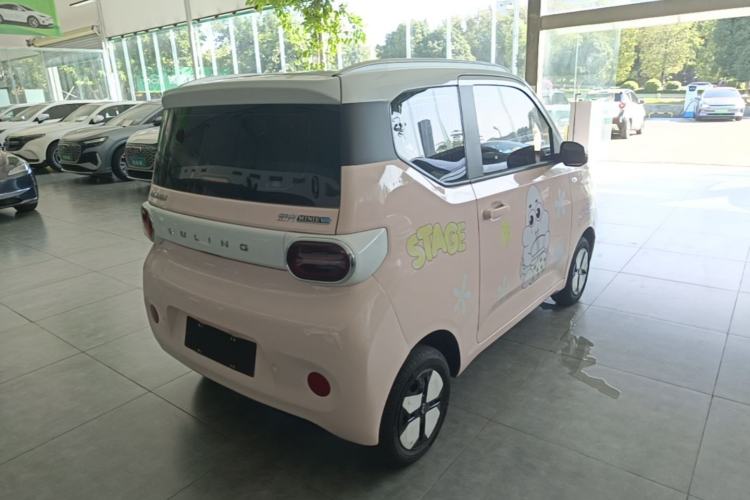 Used Wuling Hongguang MINIEV 2024 3rd Generation 215km Advanced Version Rear Right 45 Deg