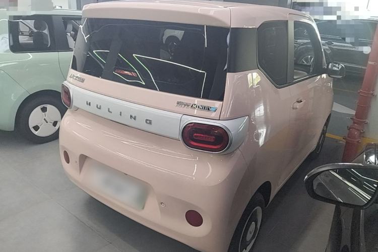 Used Wuling Hongguang MINIEV 2024 3rd Generation 215km Youth Edition Rear Right 45 Deg