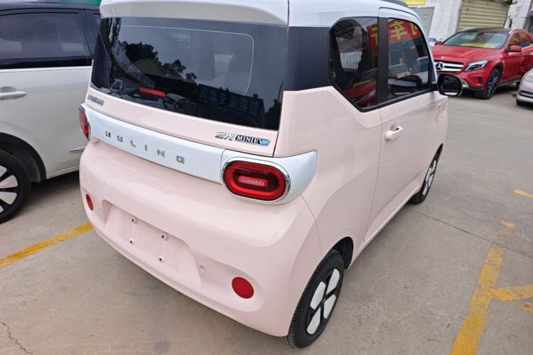 Used Wuling Hongguang MINIEV 2024 3rd Generation 215km Advanced Version Rear Right 45 Deg
