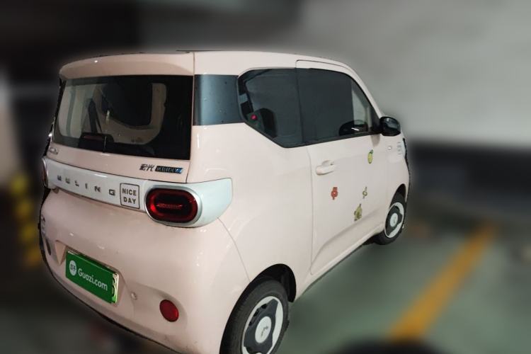 Used Wuling Hongguang MINIEV 2024 3rd Generation 215km Youth Edition Rear Right 45 Deg