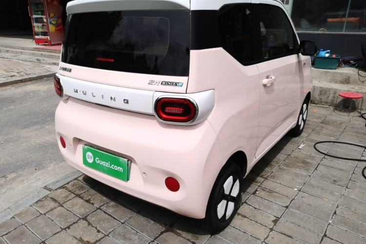 Used Wuling Hongguang MINIEV 2024 3rd Generation 215km Advanced Version Rear Right 45 Deg