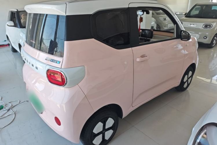Used Wuling Hongguang MINIEV 2024 3rd Generation 215km Advanced Version Rear Right 45 Deg