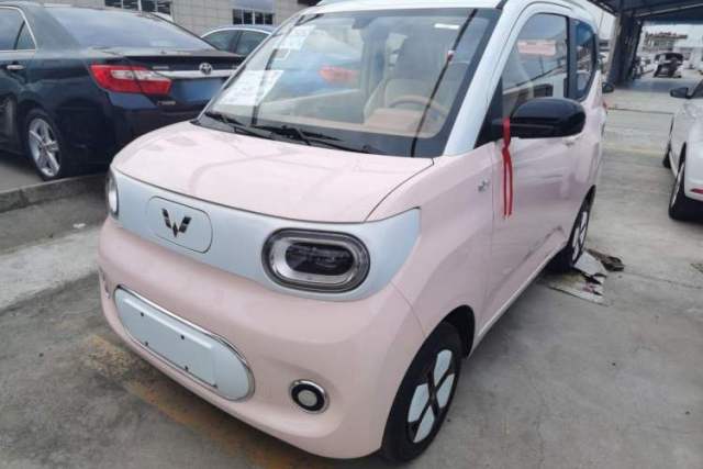 Used Wuling Hongguang MINIEV 2024 3rd Generation 215km Advanced Version