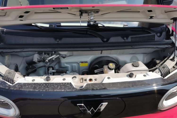 Used Wuling Hongguang MINIEV 2024 3rd Generation 215km Youth Edition Engine Bay