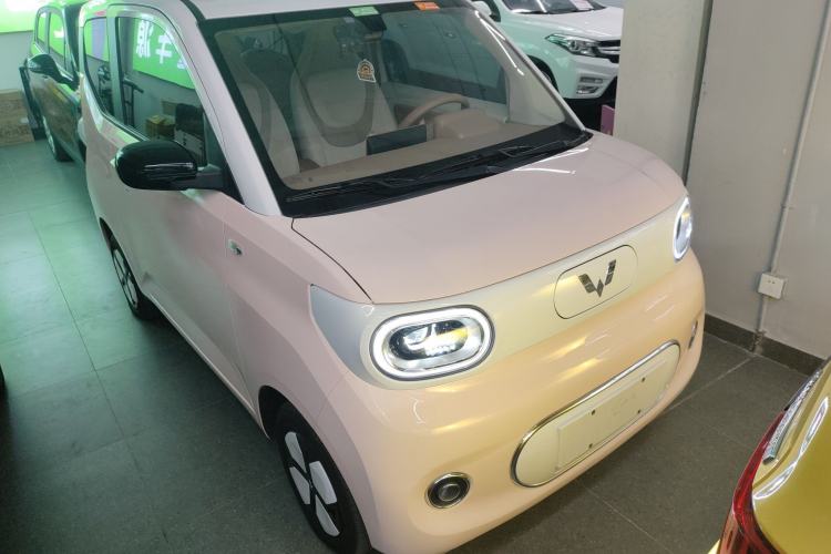 Used Wuling Hongguang MINIEV 2024 3rd Generation 215km Advanced Version Exterior 1