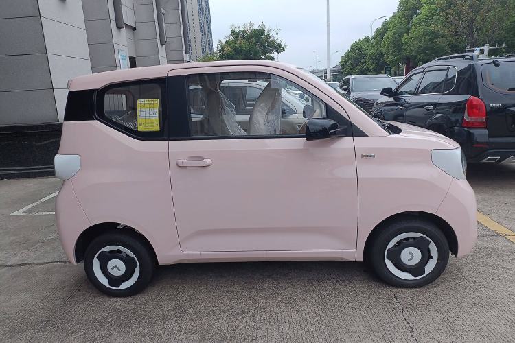 Used Wuling Hongguang MINIEV 2024 3rd Generation 215km Youth Edition Exterior 2