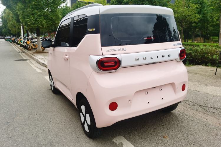 Used Wuling Hongguang MINIEV 2024 3rd Generation 215km Advanced Version Exterior 3