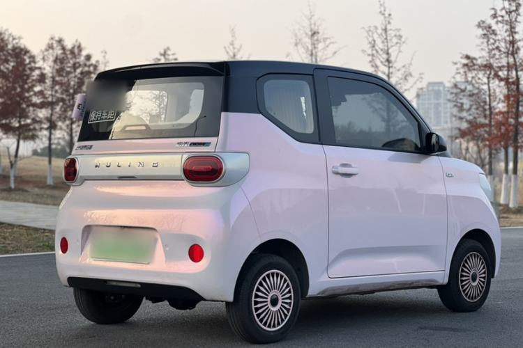 Used Wuling Hongguang MINIEV 2024 3rd Generation 215km Youth Edition Exterior 3