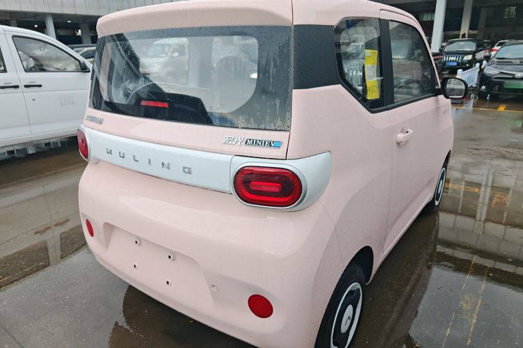Used Wuling Hongguang MINIEV 2024 3rd Generation 215km Youth Edition Exterior 3