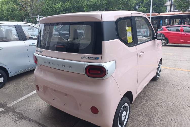 Used Wuling Hongguang MINIEV 2024 3rd Generation 215km Youth Edition Exterior 3