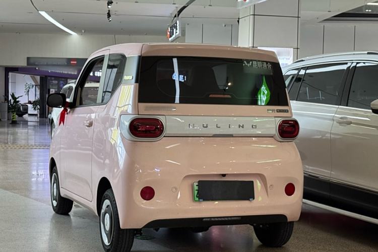 Used Wuling Hongguang MINIEV 2024 3rd Generation 215km Youth Edition Exterior 3