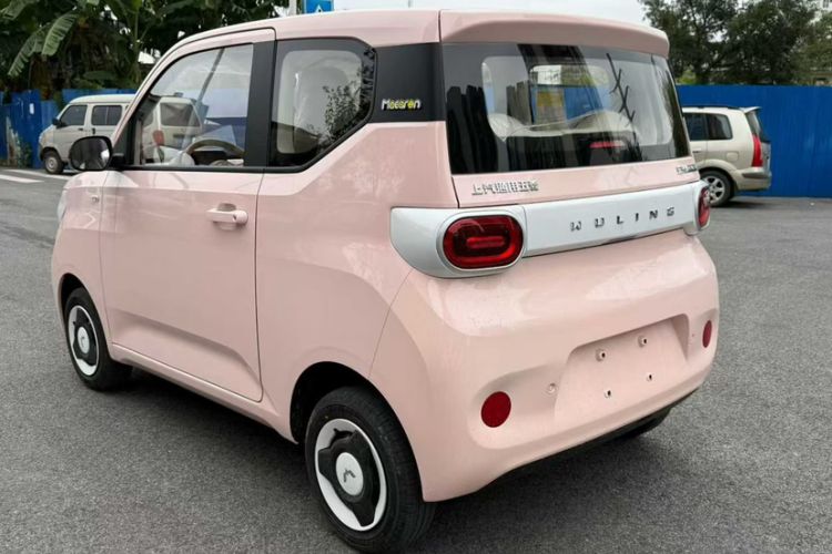 Used Wuling Hongguang MINIEV 2024 3rd Generation 215km Youth Edition Exterior 3