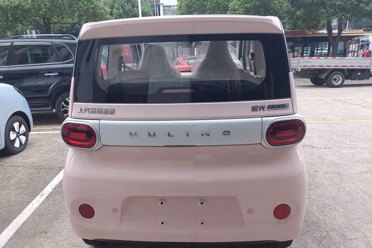 Used Wuling Hongguang MINIEV 2024 3rd Generation 215km Youth Edition Exterior 4