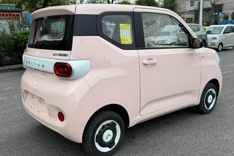Used Wuling Hongguang MINIEV 2024 3rd Generation 215km Youth Edition Exterior 5