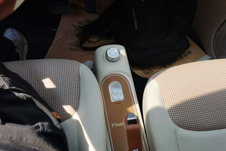 Used Wuling Hongguang MINIEV 2024 3rd Generation 215km Youth Edition Gear Lever