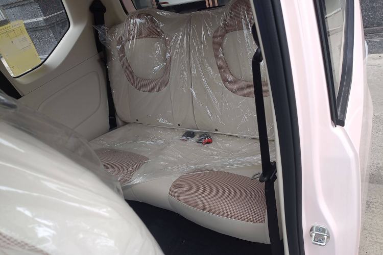 Used Wuling Hongguang MINIEV 2024 3rd Generation 215km Youth Edition Interior 1