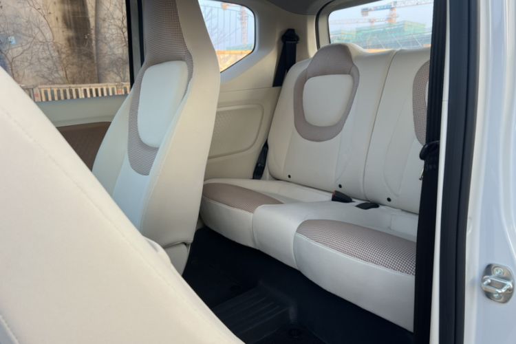 Used Wuling Hongguang MINIEV 2024 3rd Generation 215km Youth Edition Interior 3