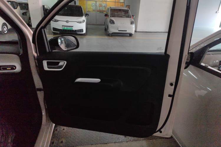 Used Wuling Hongguang MINIEV 2024 3rd Generation 215km Youth Edition Right Front Door Interior