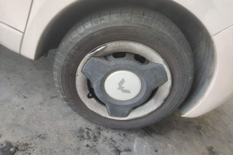 Used Wuling Hongguang MINIEV 2024 3rd Generation 170 km Right Front Wheel Hub