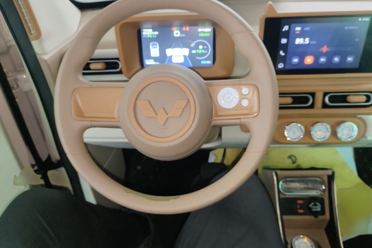 Used Wuling Hongguang MINIEV 2024 3rd Generation 215km Advanced Version Steering Wheel